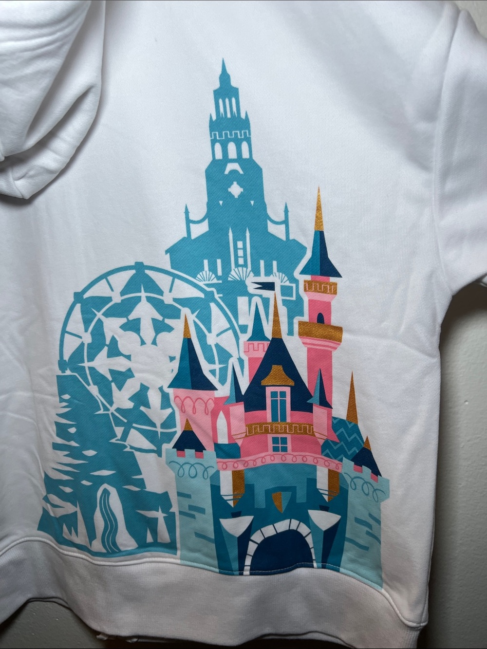 Disneyland zip up hoodie. Size XL. - Picture 7 of 8
